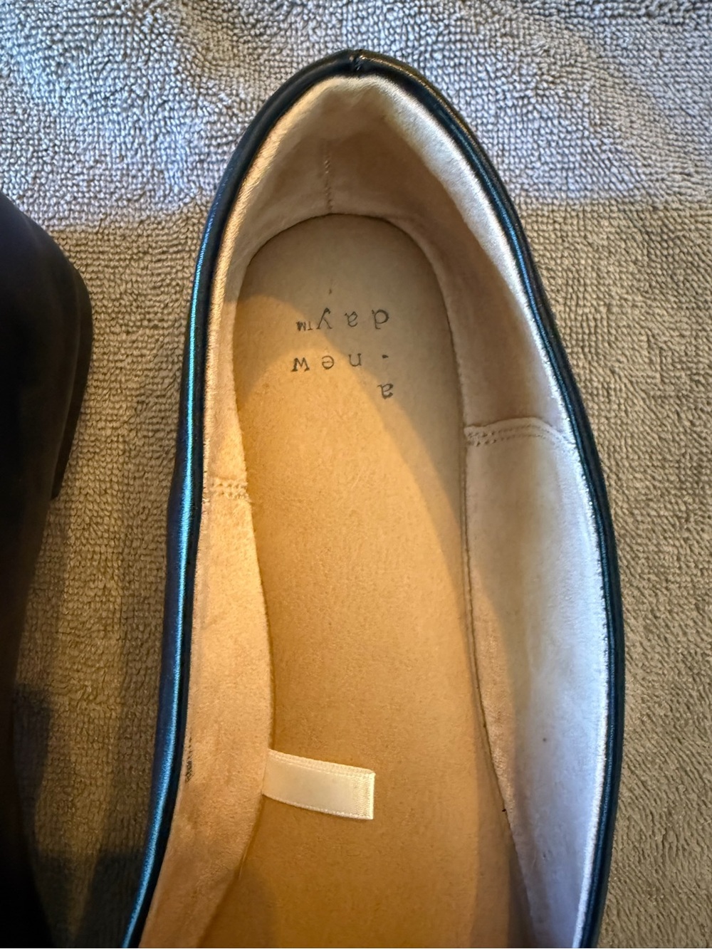 Women’s Pointed Loafers/Flats - Black - Size 10 - Picture 2 of 5